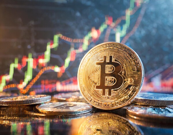 비트코인과 주식시장 이미지. 출처=박범수/ 디지털애셋